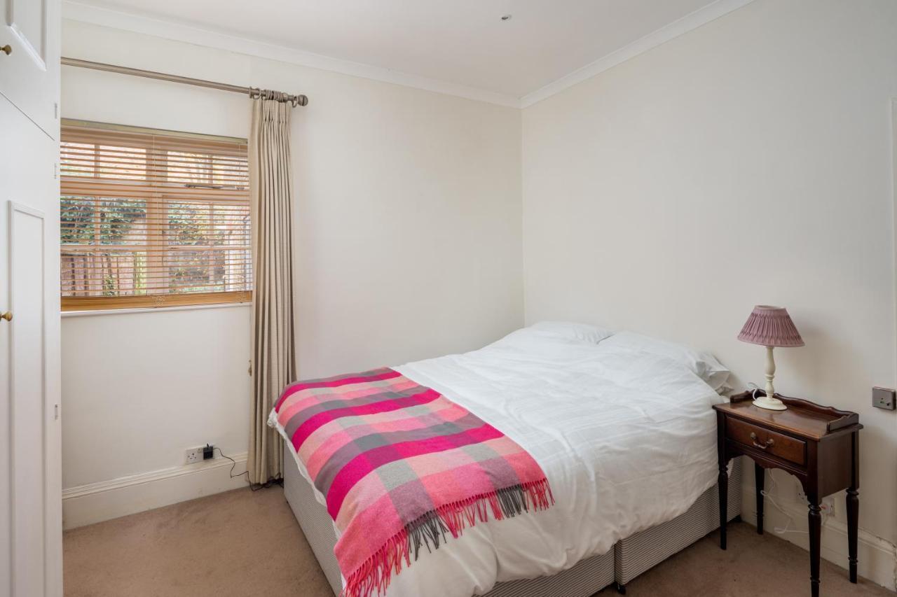 Charming 2Br Flat With Patio In Hammersmith 伦敦 外观 照片