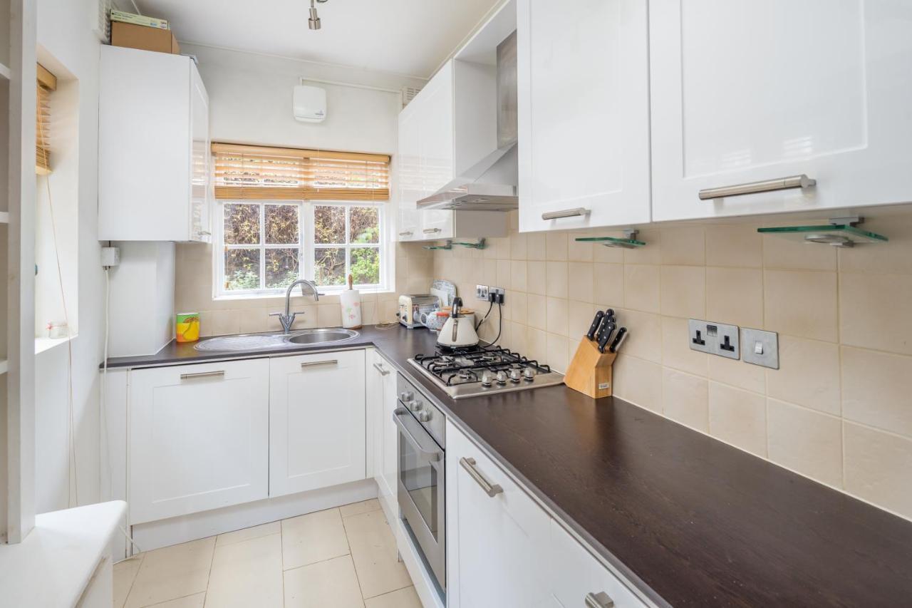Charming 2Br Flat With Patio In Hammersmith 伦敦 外观 照片
